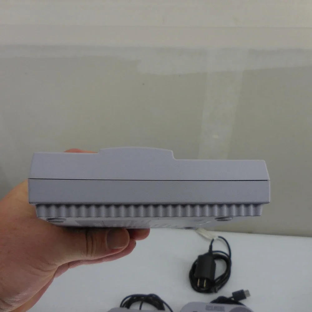 Nintendo Super NES Classic Edition SNES Mini Console CLV-201 2 Controllers Gray